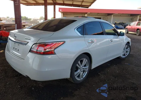 2015 Nissan Altima 3.5 Sl z USA, uszkodzony, nr VIN 1N4BL3AP1FC183001